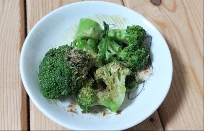 あやなおちゃん☺️家で収穫したブロッコリーで、夕飯用にごま和え（黒ごまで）作りました☘️いただくの楽しみです♥
レポ、ありがとうございます(⁠◕⁠ᴗ⁠◕⁠✿⁠)