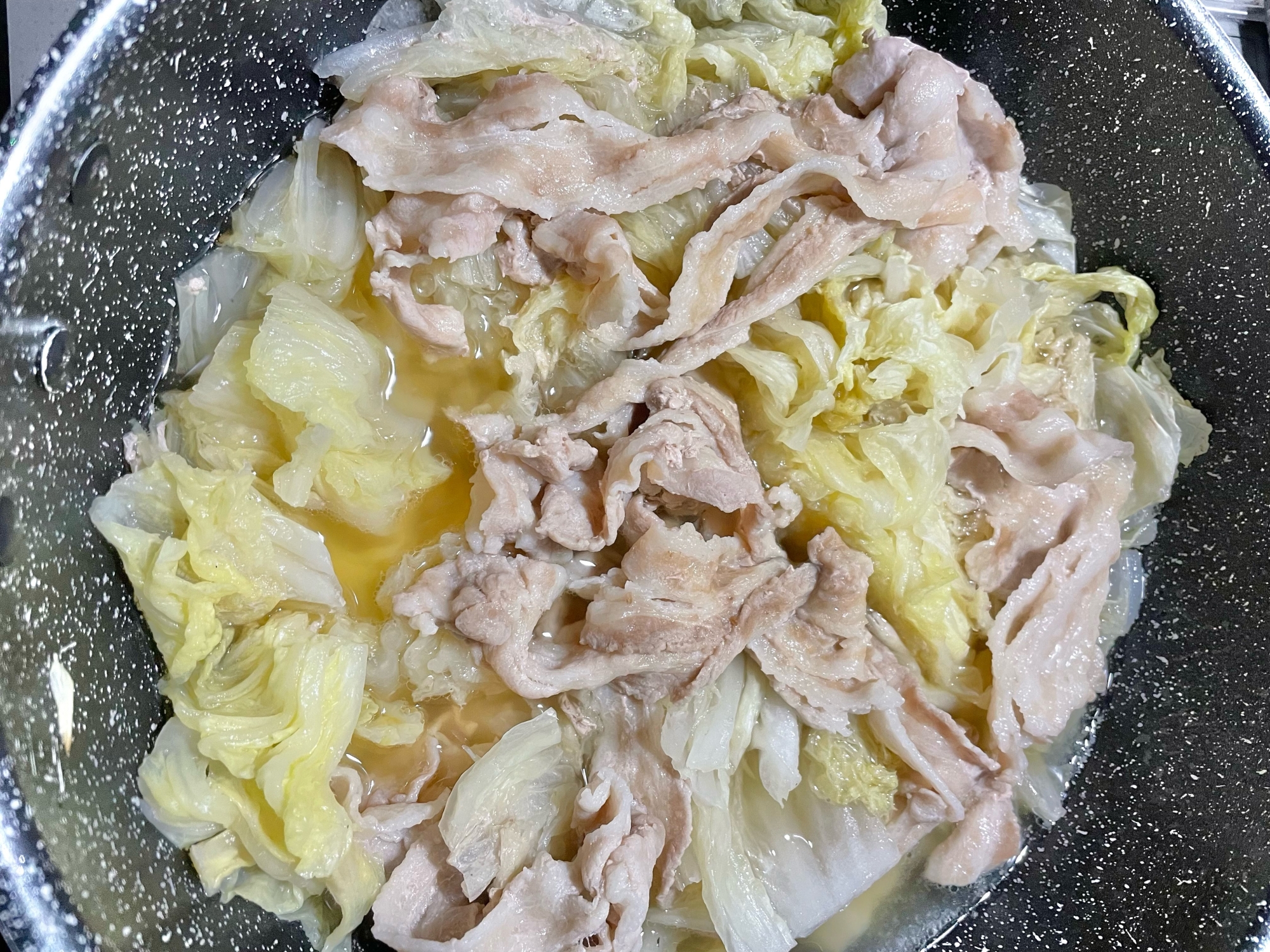 白菜と豚肉のコンソメ煮