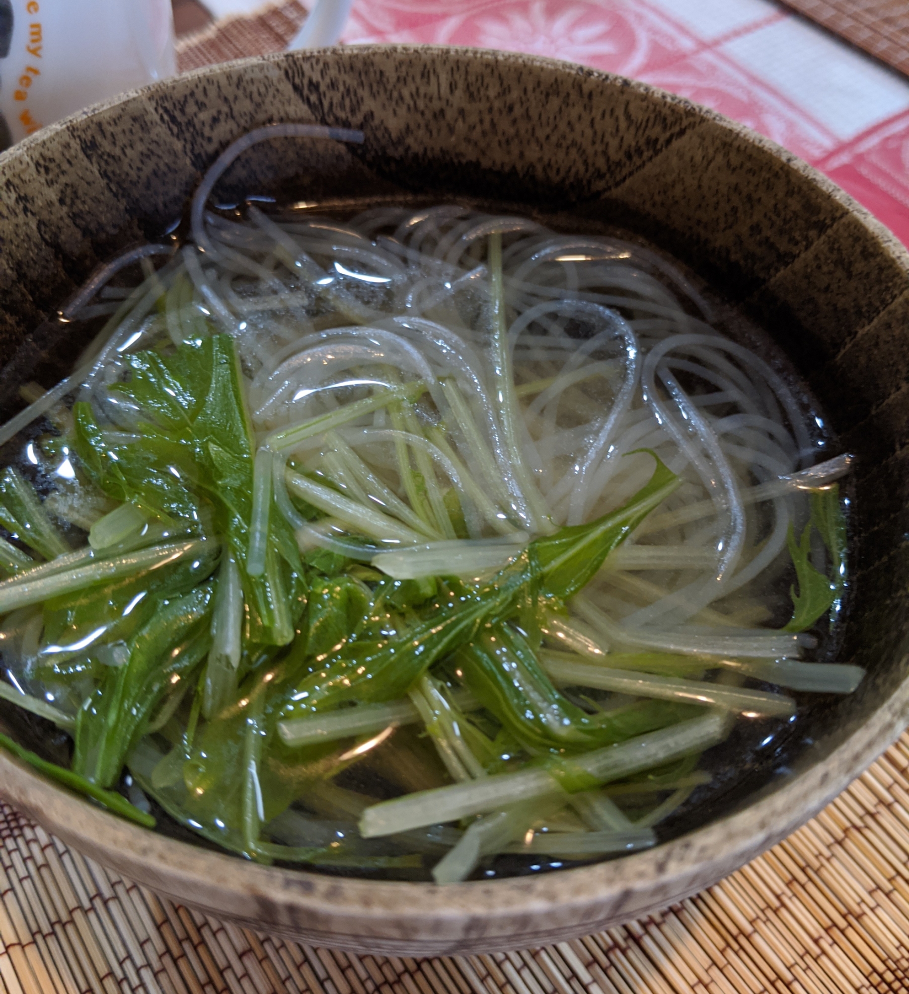 子どもの取り分け食にも♡水菜と春雨の中華スープ