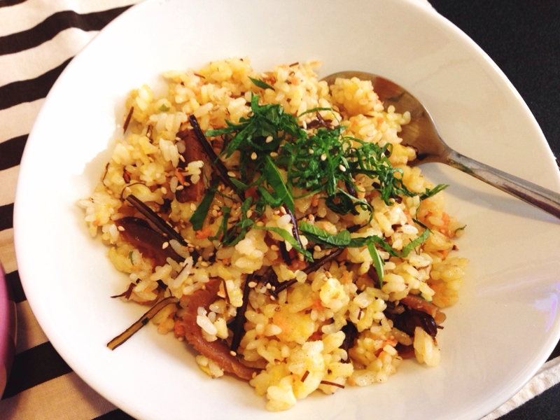 ベーコンと昆布の佃煮のチャーハン♡