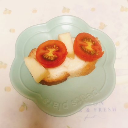 ミディートマトりんごオープンサンド♪
