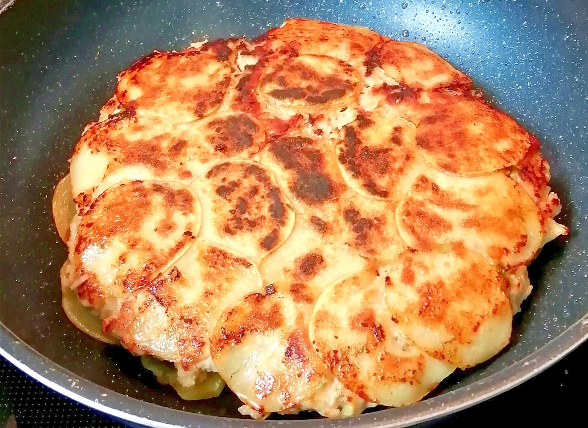 新じゃがでなんちゃって餃子皮⁉⭐包まない・デカ餃子