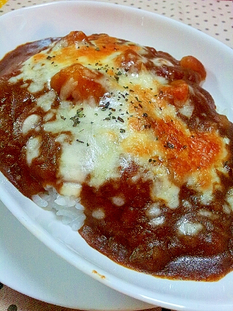 残ったビーフシチューで✿簡単チーズドリア❤