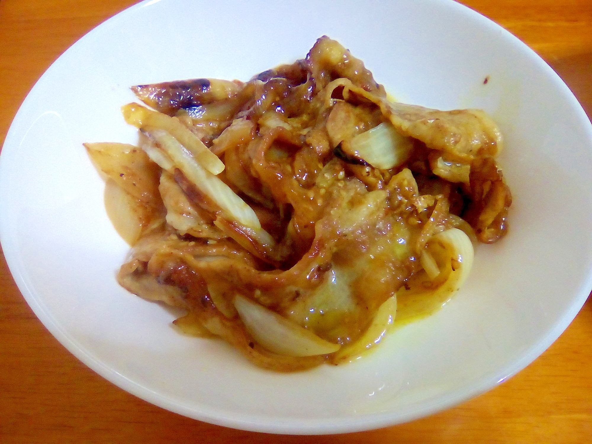 豚肉と玉ねぎの胡麻カレー炒め