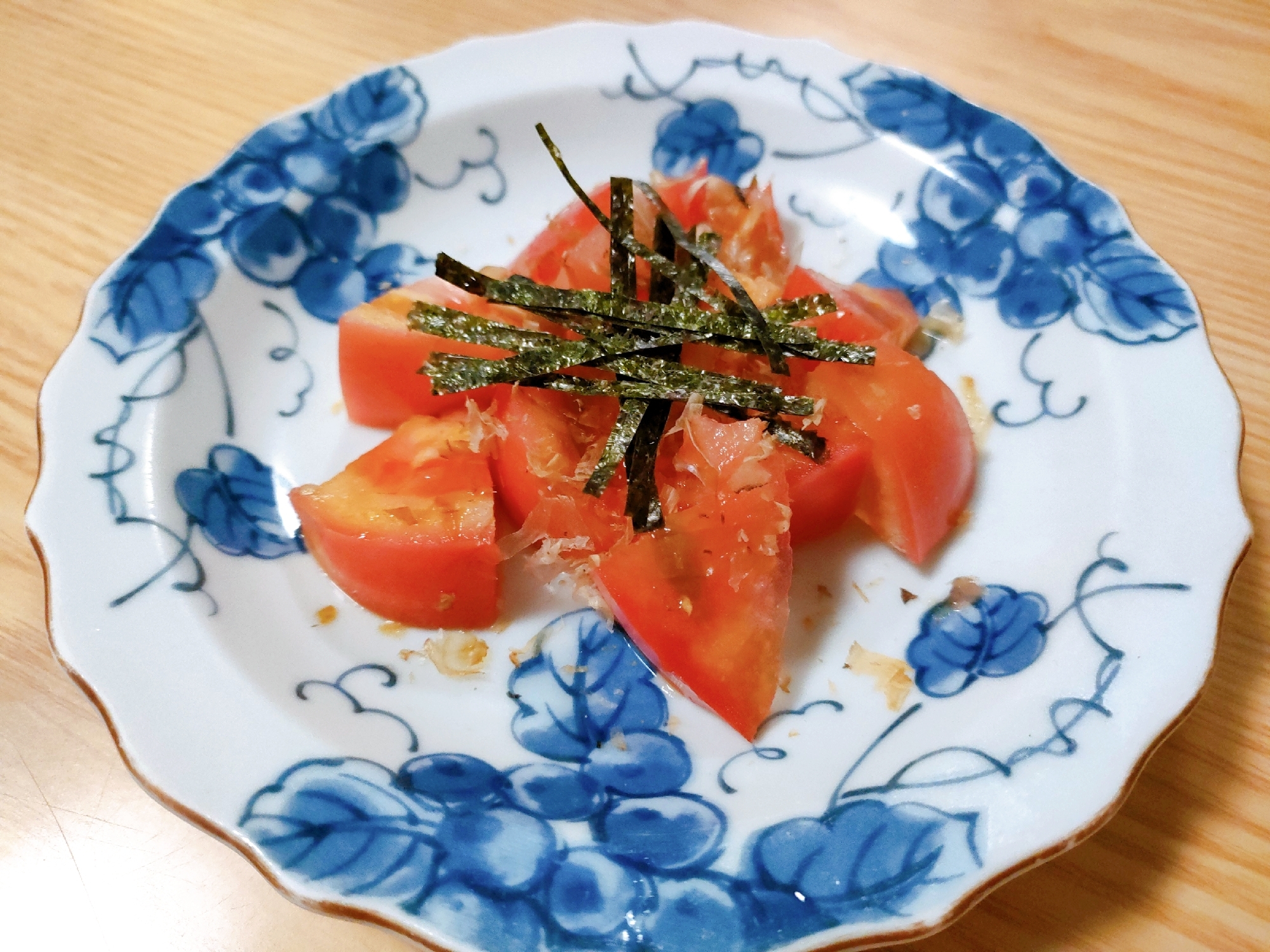 簡単☆トマトの海苔おかかサラダ