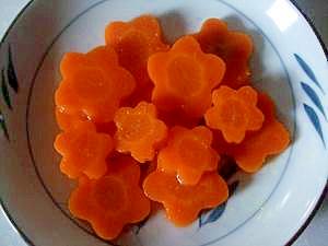 お弁当に お花のにんじん レシピ 作り方 By Tariha1025 楽天レシピ