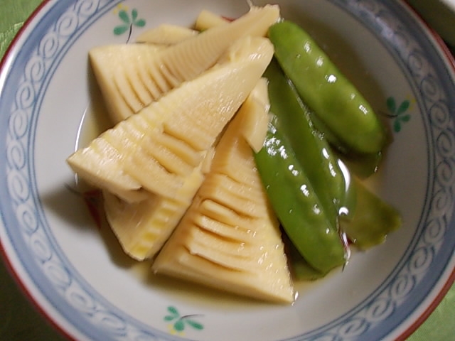 タケノコとさやえんどうの煮物 レシピ 作り方 By Mckee3348 楽天レシピ