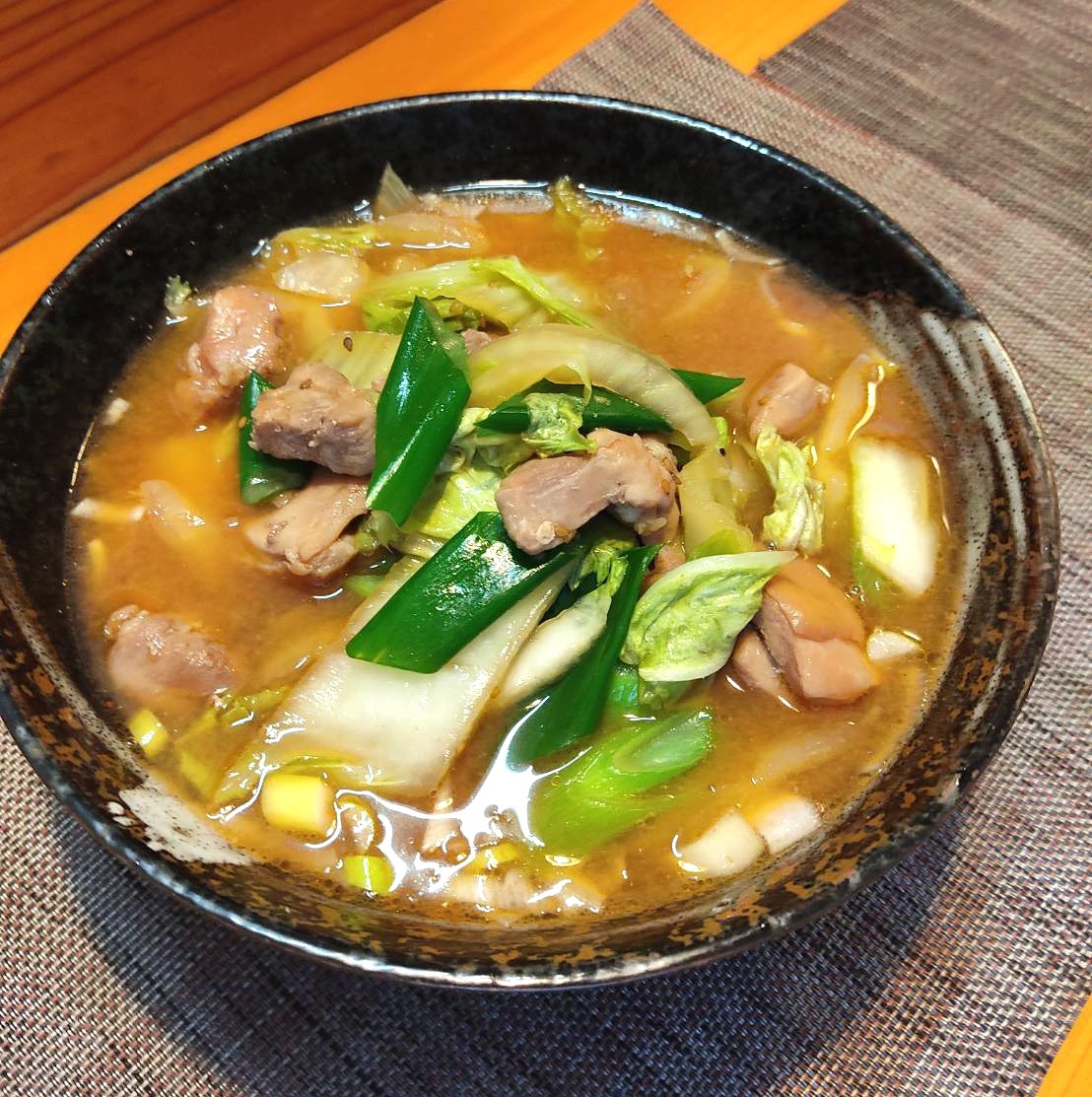 コク旨☆鶏肉と冬野菜の味噌ラーメン