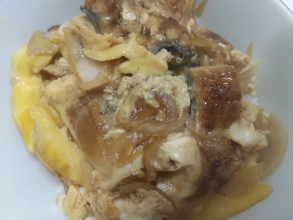 ふっくらうな玉丼