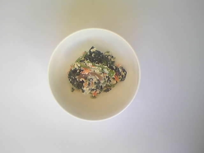 にんじん・小松菜の白和え、刻み昆布風味