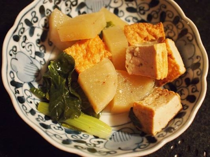 煮物♪今回も我が家好みの味付けで大満足☆急に冷え込む季節になりましたね　それでも日中は暖かかったりで温度差が激しい！今のうちに大掃除って思うけどなかなか進まない