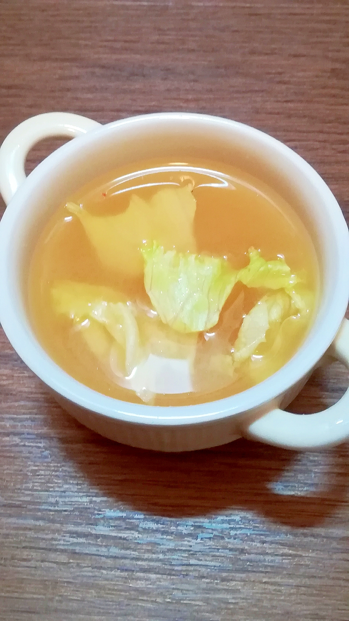 ずぼらレシピ☆レンジでレタスのお味噌汁