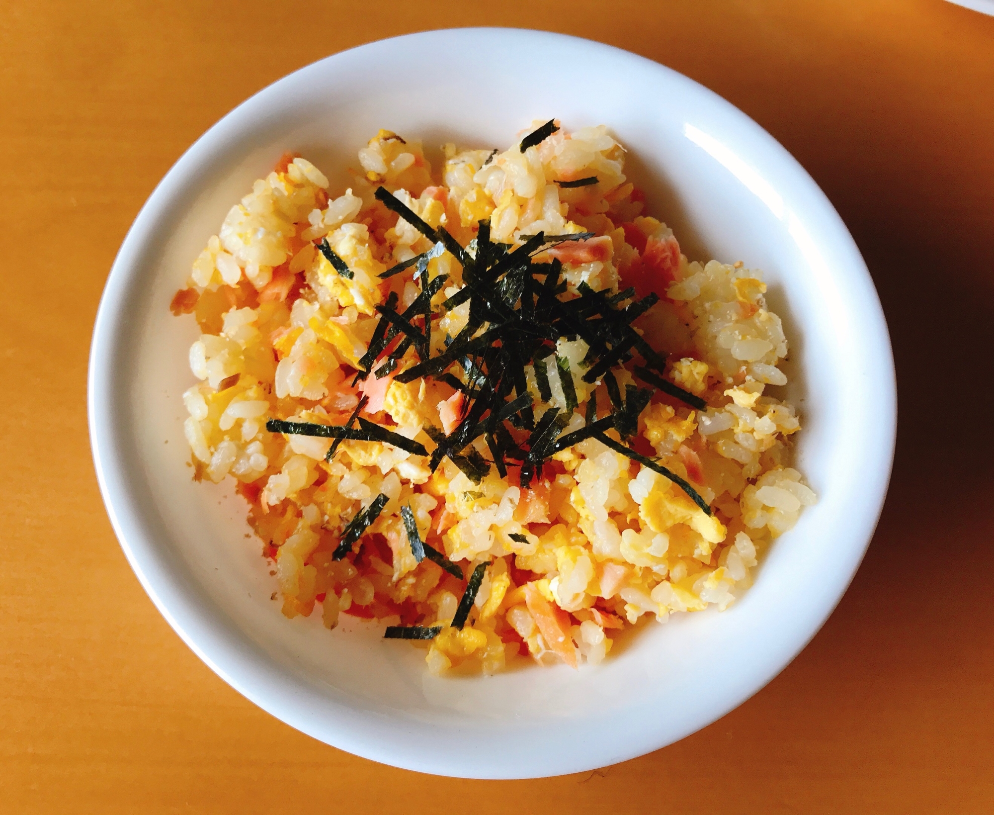 子供も喜ぶ 鮭と卵の簡単チャーハン レシピ 作り方 By Cocopoteito 楽天レシピ 子供も喜ぶ 鮭と卵の簡単チャーハン レシピ 作り方 By Cocopoteito 楽天レシピ