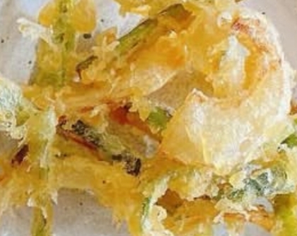 ピーマンと玉葱と人参のかき揚げ