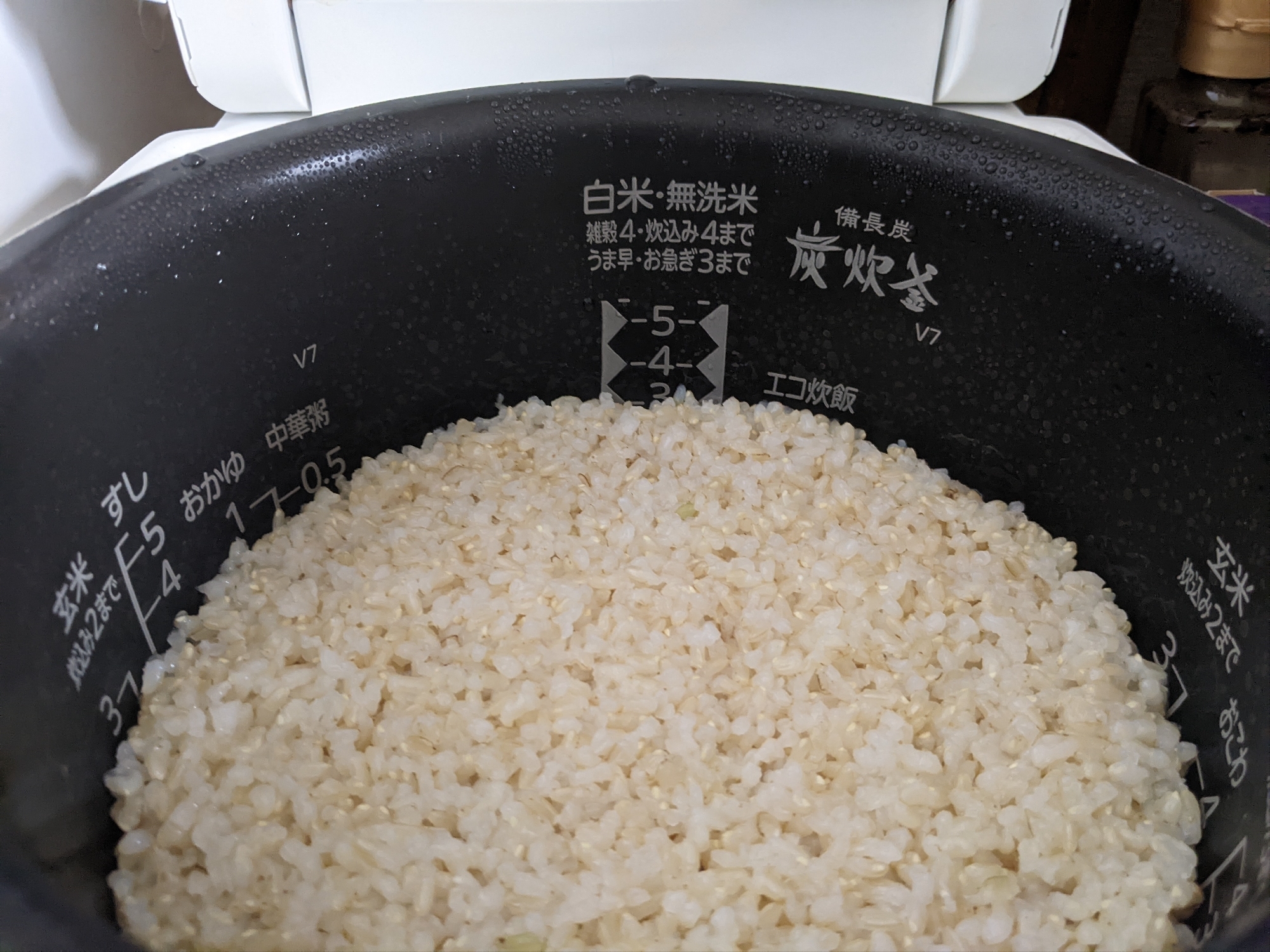 炊飯器で玄米ご飯(浸水なし)