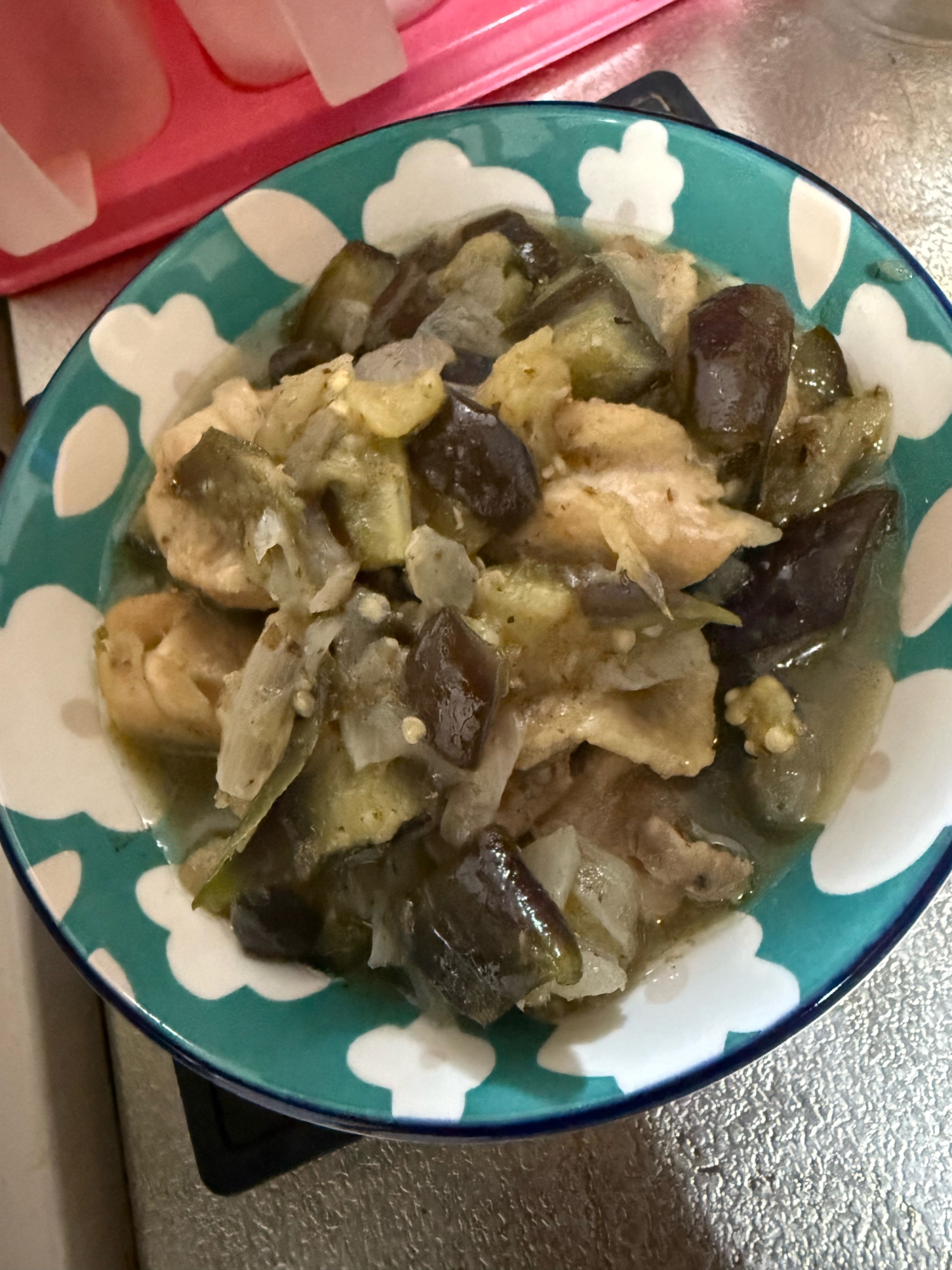 あっさりと！鶏肉となすの煮物