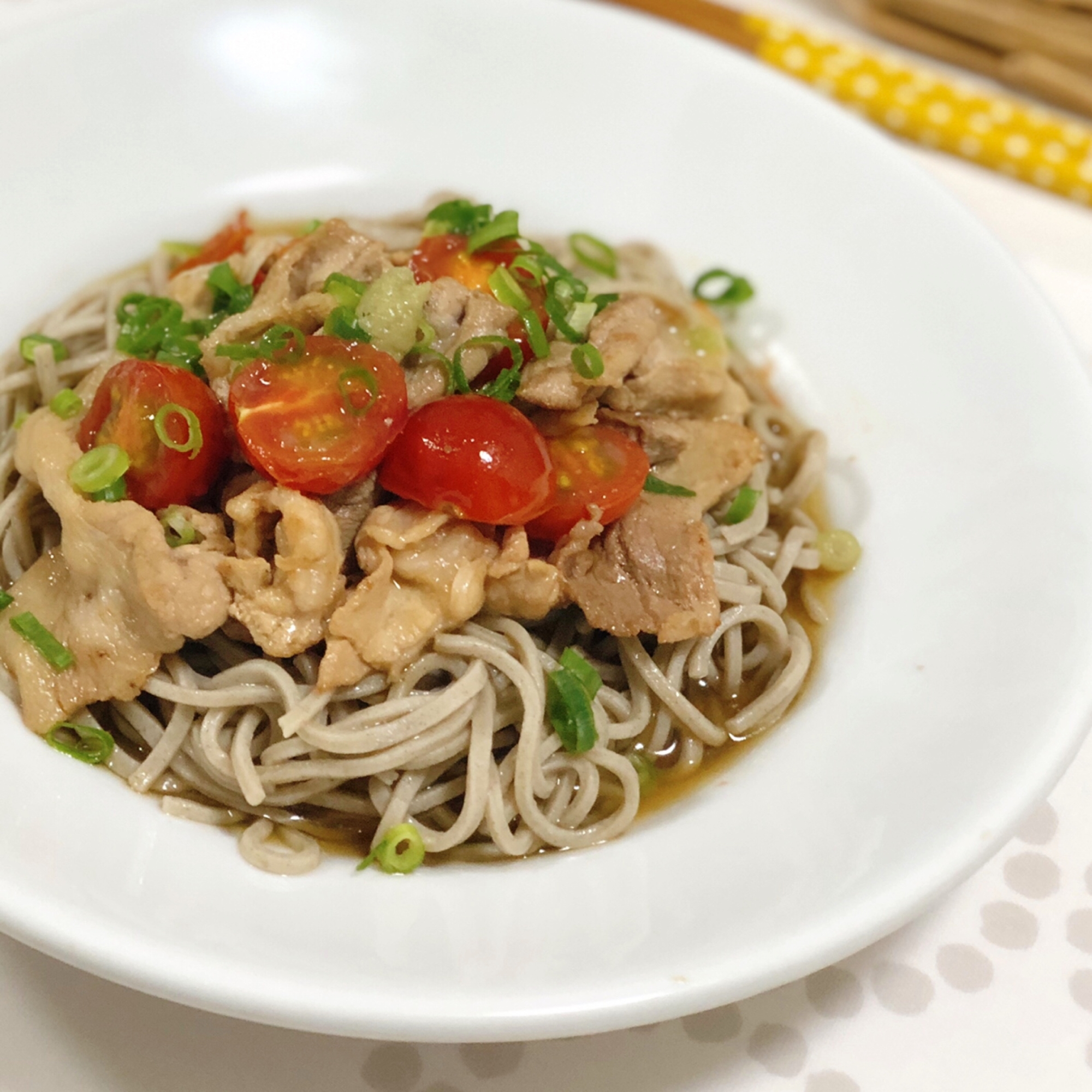 冷やし蕎麦♪アレンジ肉蕎麦です☆