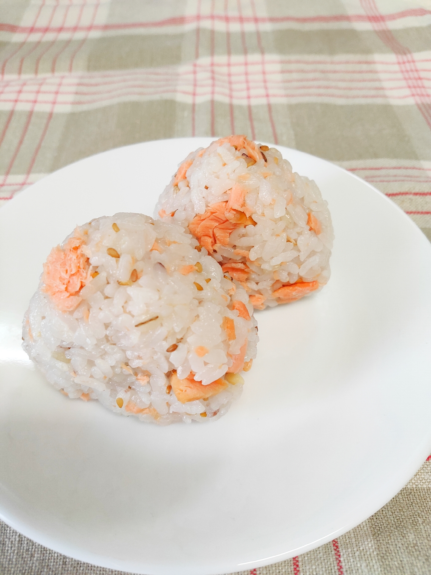 焼き鮭おにぎり