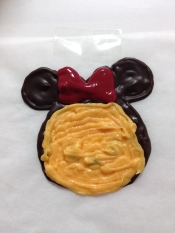 簡単 ツムツムミッキー ミニーのキャラケーキ レシピ 作り方 By Cherry05 楽天レシピ