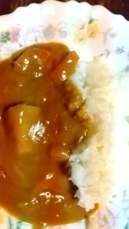 カレーの隠し味に、すき焼きのタレでコクUP！