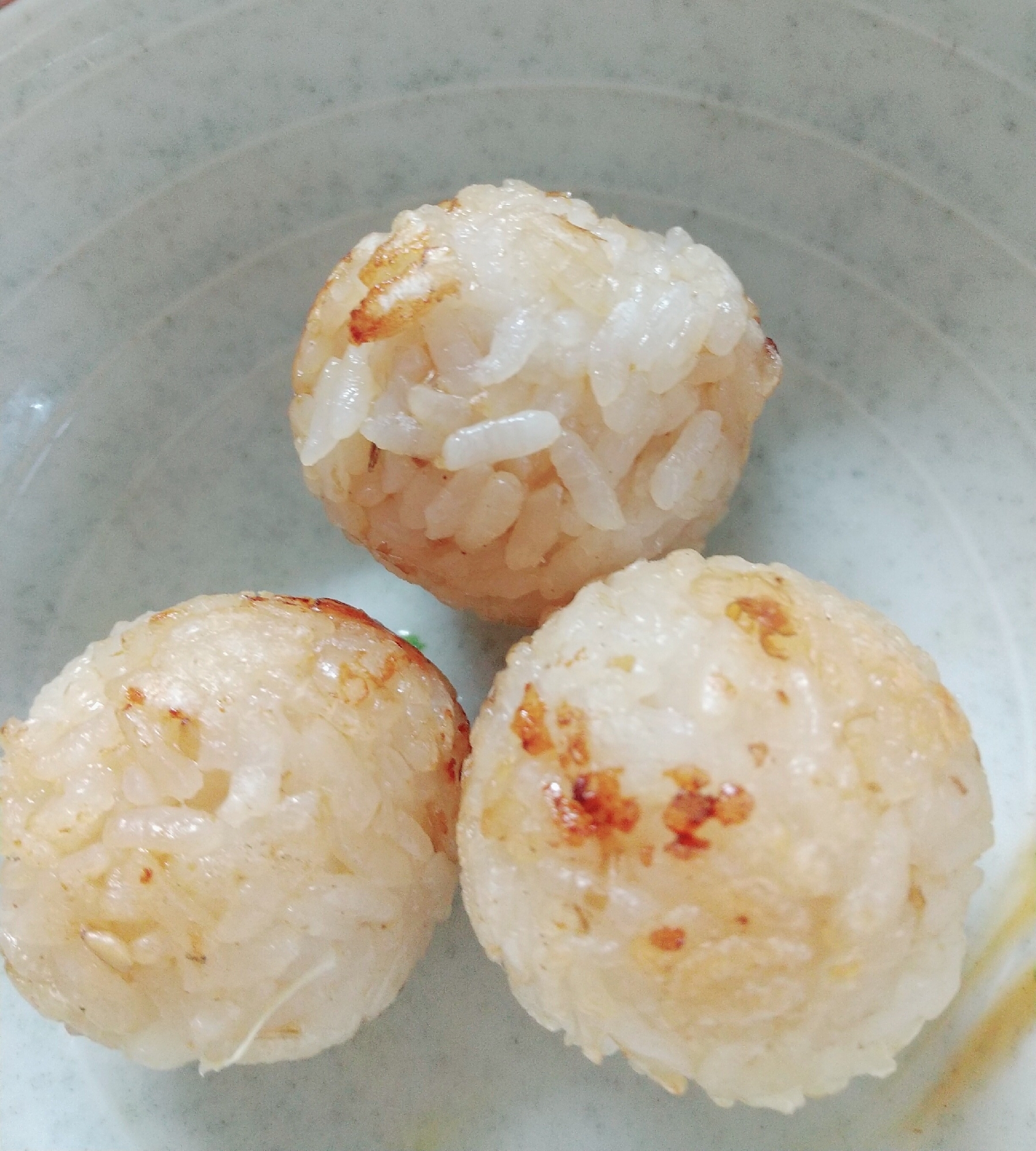 タコパで♪たこ焼き器で焼きおにぎり