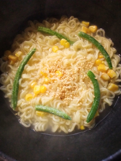 好きな冷凍野菜で♪野菜ラーメン✧˖°