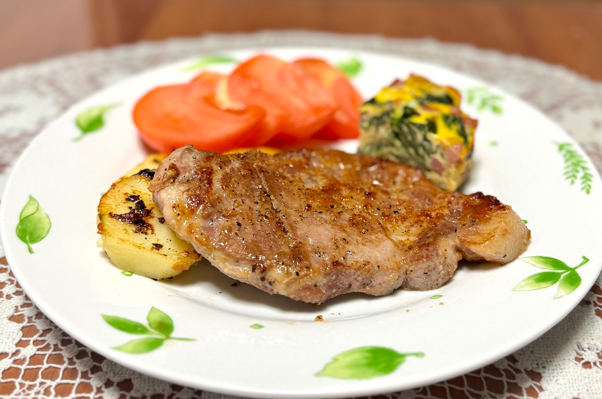 自家製塩麹に漬けて柔らかく仕上げる☆ポークステーキ