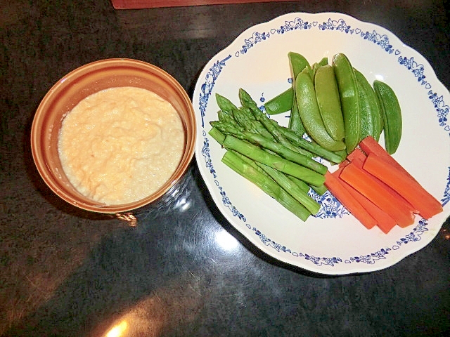 豆腐と味噌と粉チーズのディップソース