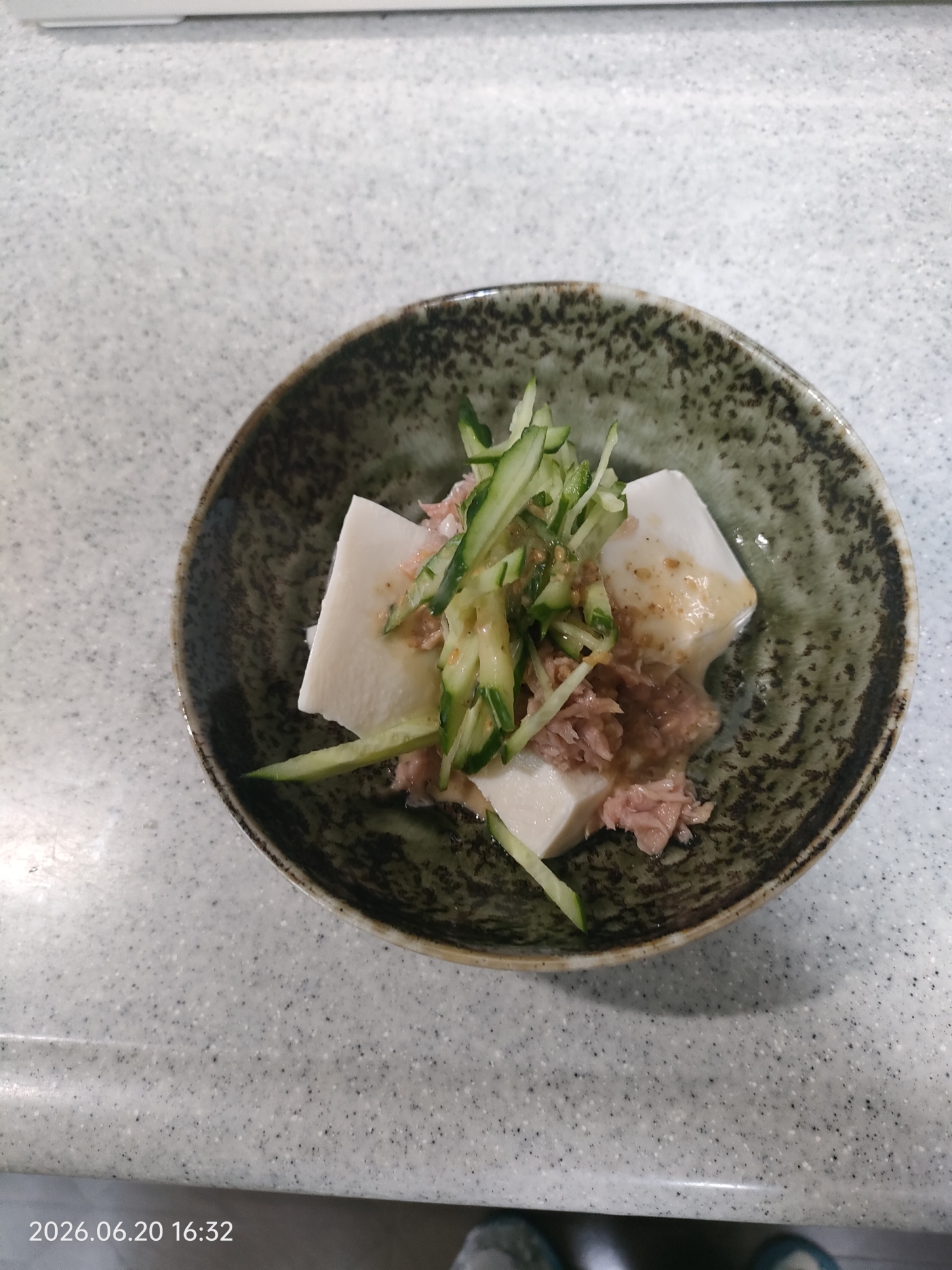 豆腐とシーチキンのサラダ