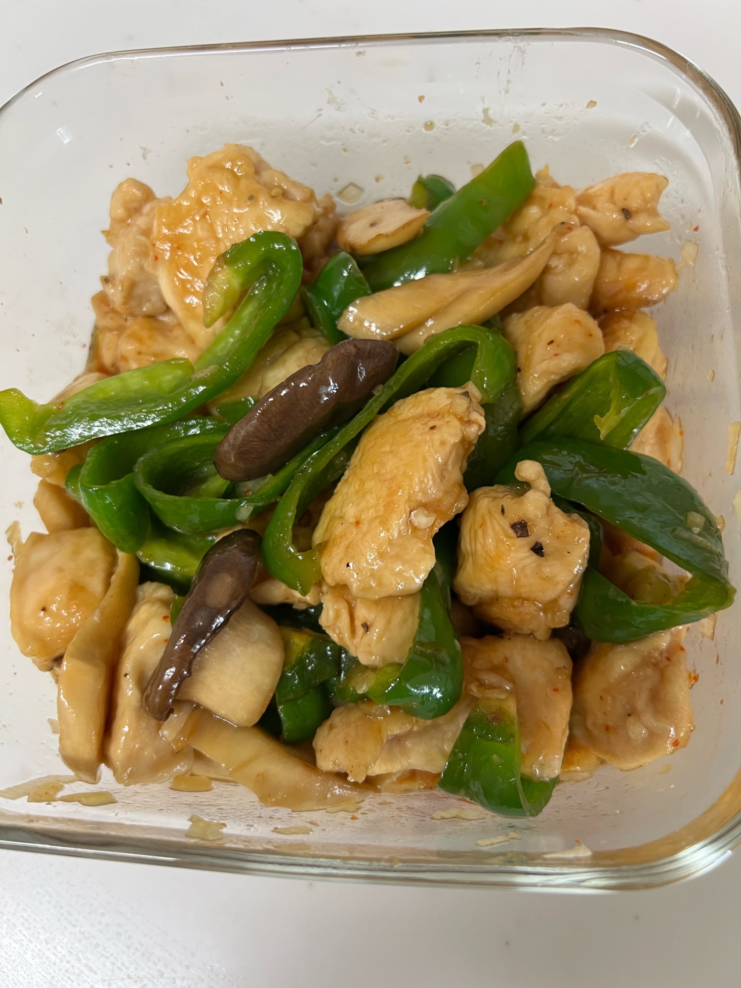 作りおきに♪鶏むね肉とピーマンの香味漬け