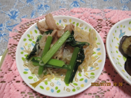 油なし～豚バラと糸蒟蒻と小松菜炒め