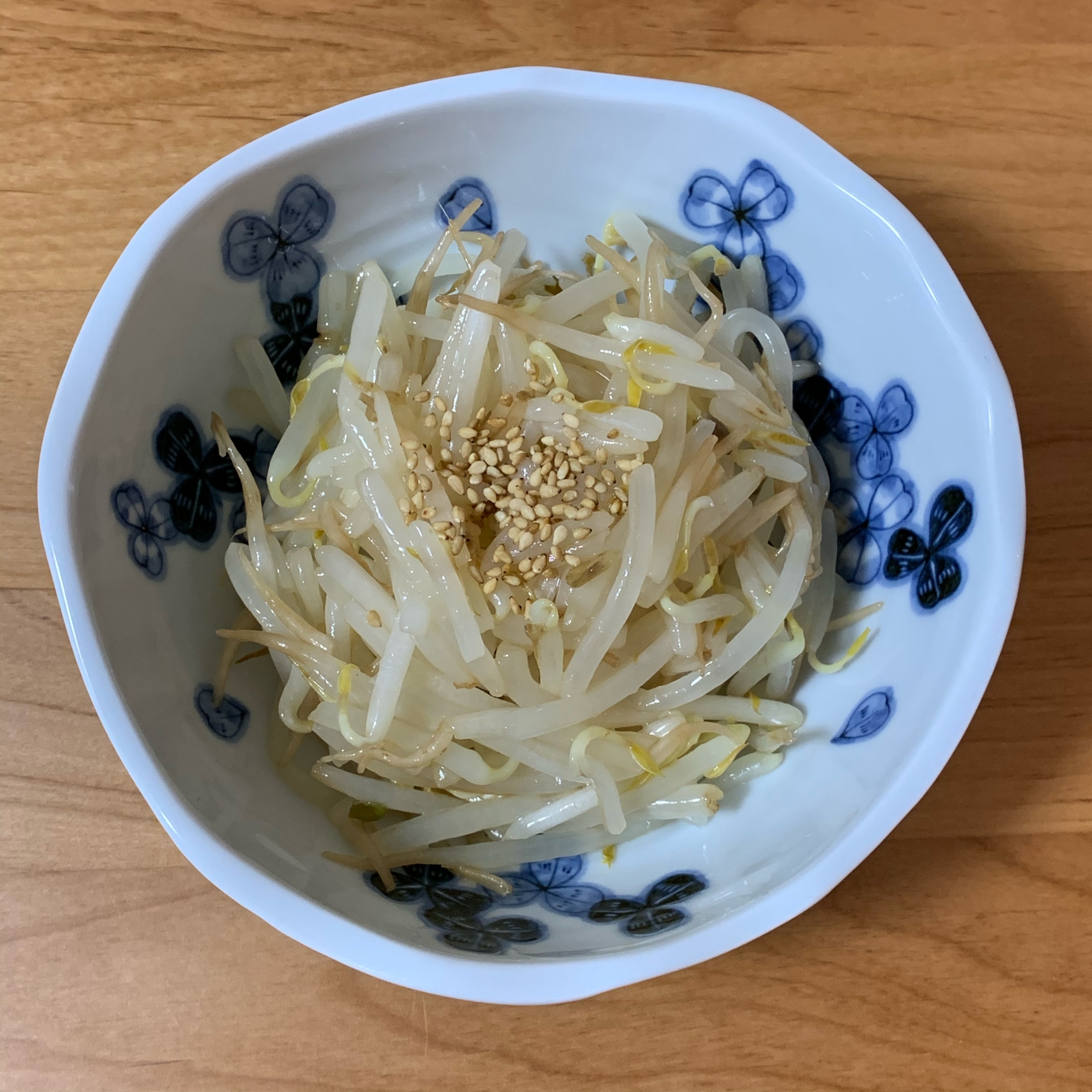 レンジで簡単！5分でもやしナムル