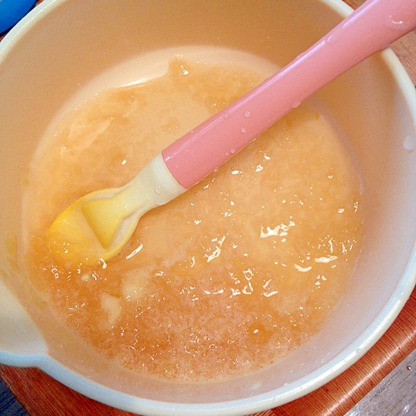離乳食 風邪引き赤ちゃんに すりおろし林檎 レシピ 作り方 By みゅうしろ 楽天レシピ 離乳食 風邪引き赤ちゃんに すりおろし林檎 レシピ 作り方 By みゅうしろ 楽天レシピ