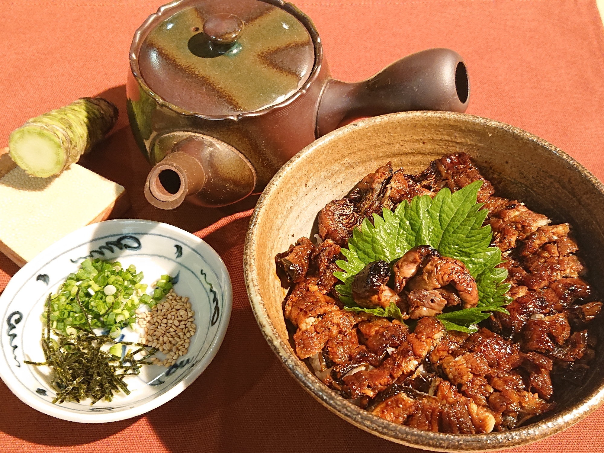 名古屋名物～ひつまぶし丼～