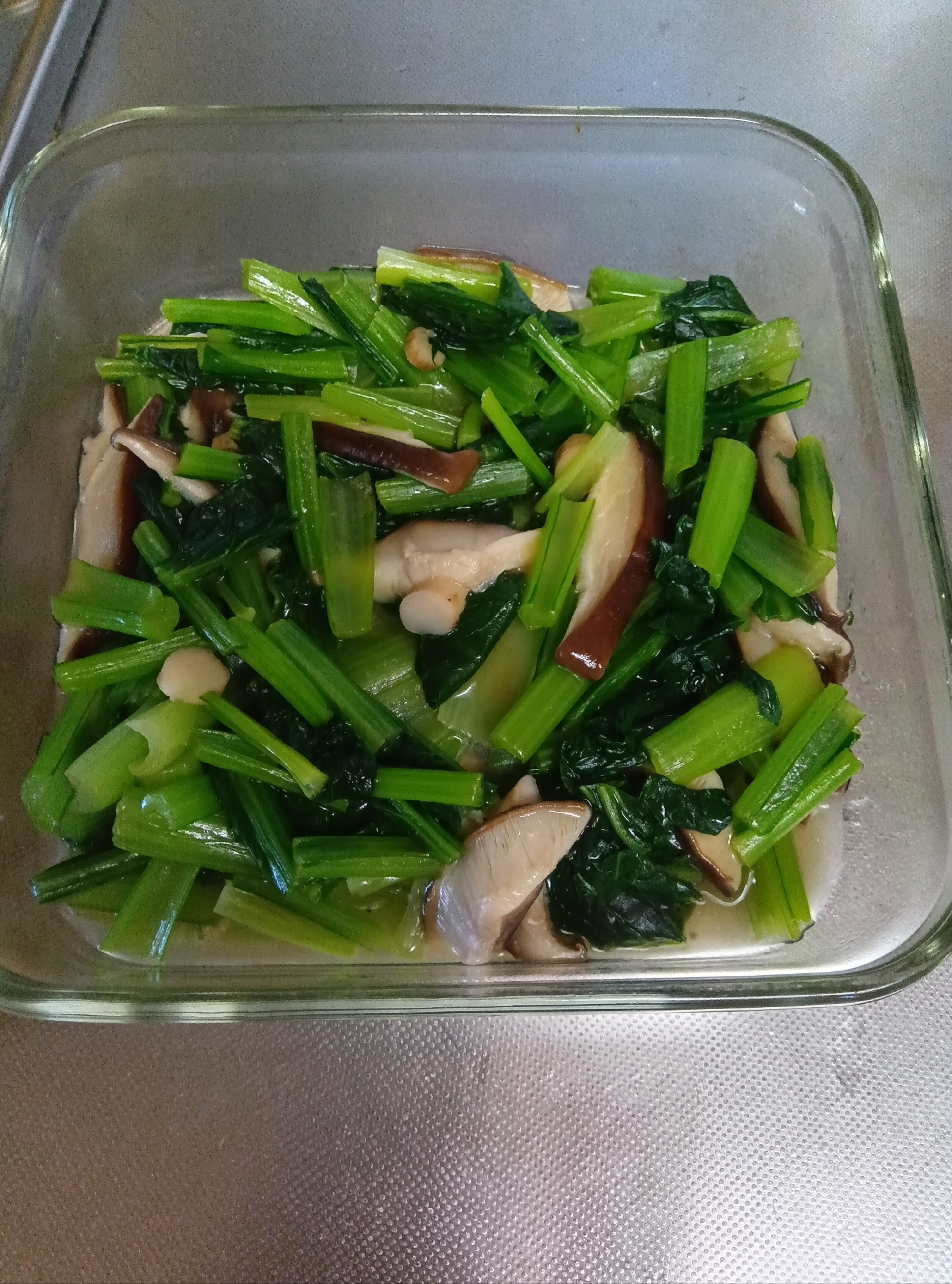 小松菜と椎茸の中華煮浸し