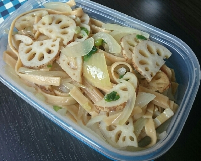 レンジでチンして和えるだけ！れんこんで和風パスタ♪