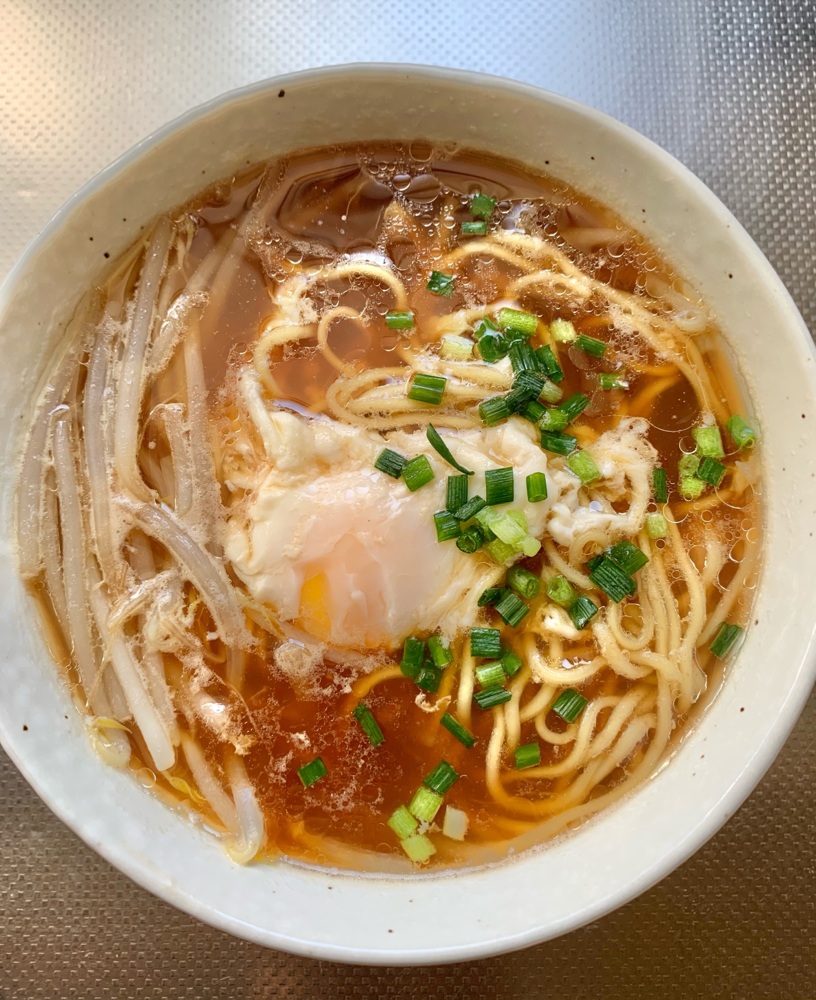 インスタントで☆もやし卵ラーメン