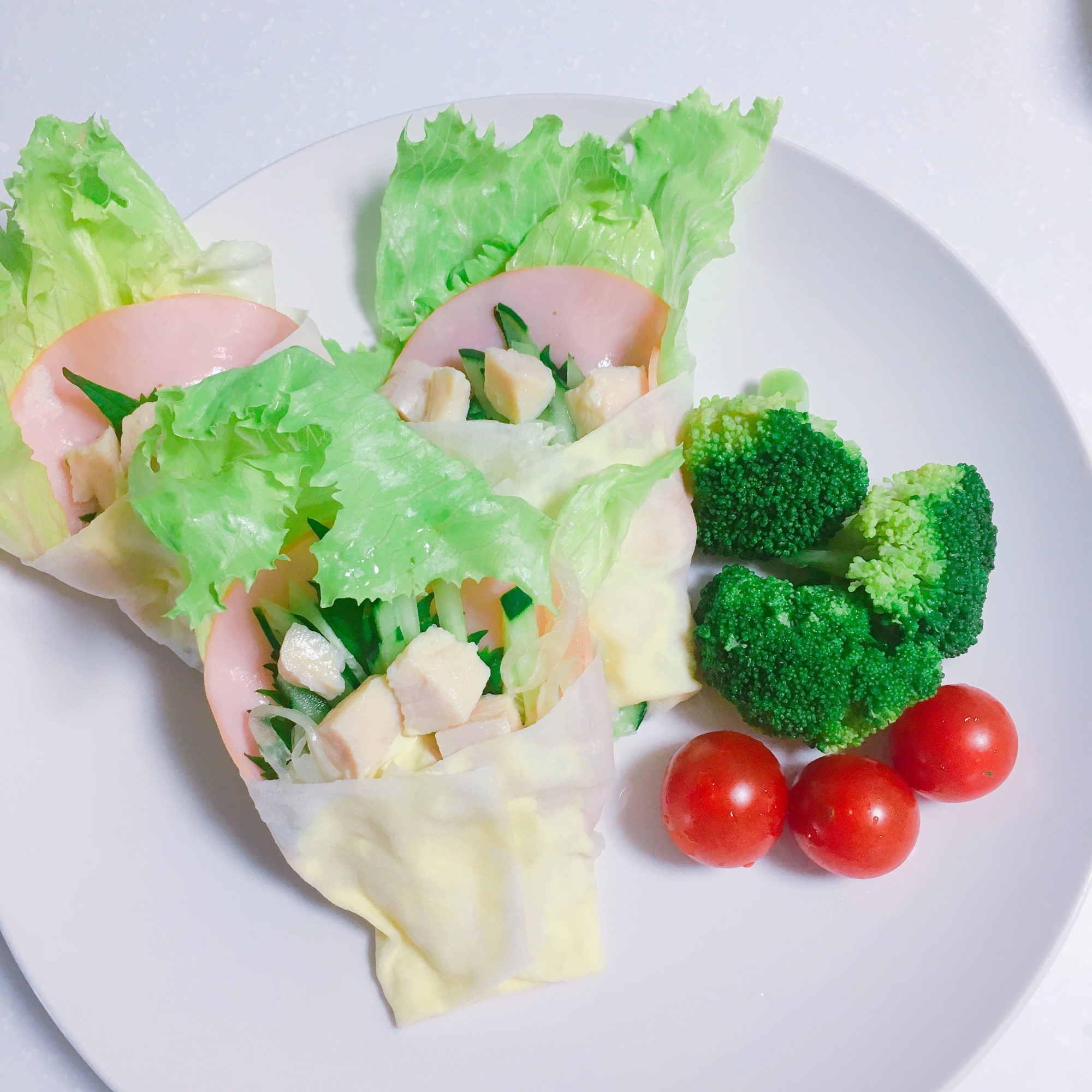 火を使わない！野菜たっぷり生春巻き♪