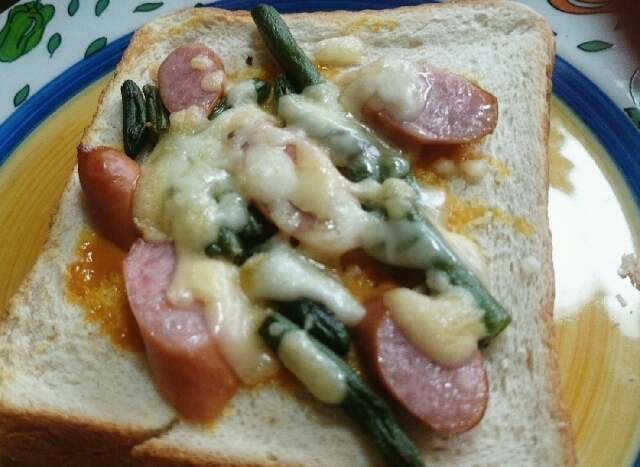 マックのマスタード ウインナーといんげんのトースト レシピ 作り方 By アンパン主婦 楽天レシピ マックのマスタード ウインナーといんげんのトースト レシピ 作り方 By アンパン主婦 楽天レシピ