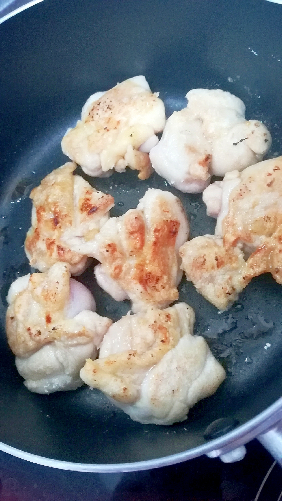 中華ガーリック風味の鶏もも肉焼き