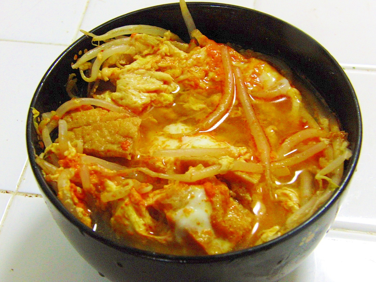 鍋キューブで簡単♪もやしと厚揚げの卵とじ