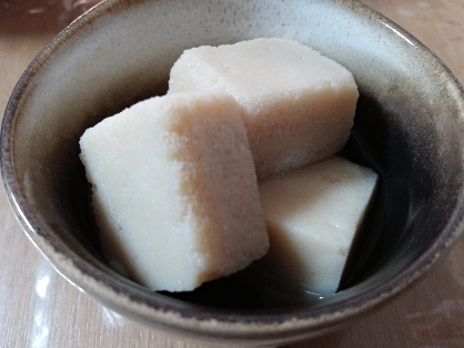 じゅわっと甘めのだしがおいしい高野豆腐♪ごちそうさまでした♪
戻し方のほうの写真撮るの忘れた～。また今度の高野豆腐のときレポするね。