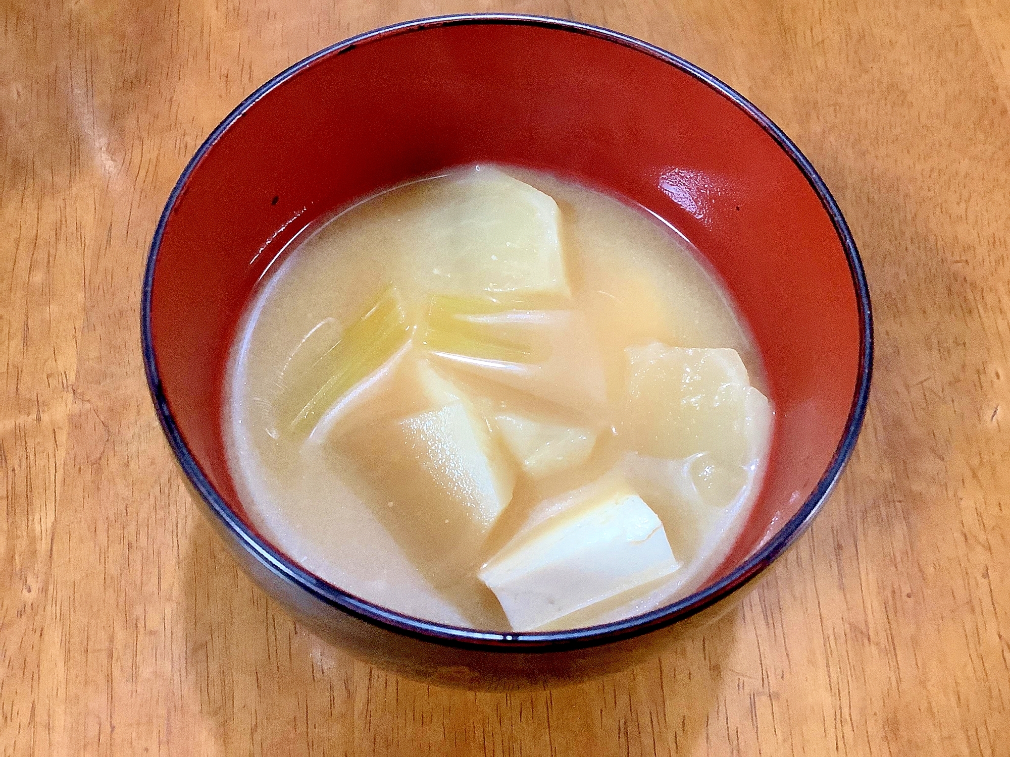 かぶと豆腐の味噌汁