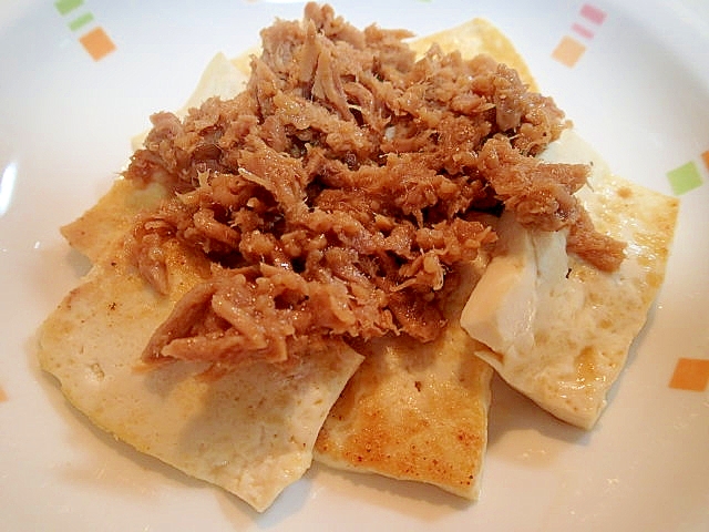 ❤醤油麹ツナのせ　胡麻風味の焼き豆腐❤