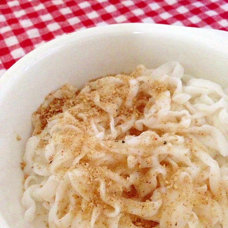 こんにゃくそうめんの麺つゆ&胡麻