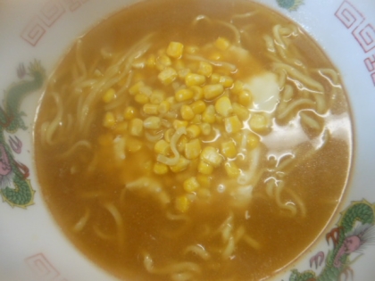 とろけるチーズとコーンの味噌ラーメン レシピ 作り方 By ピーチェ 楽天レシピ