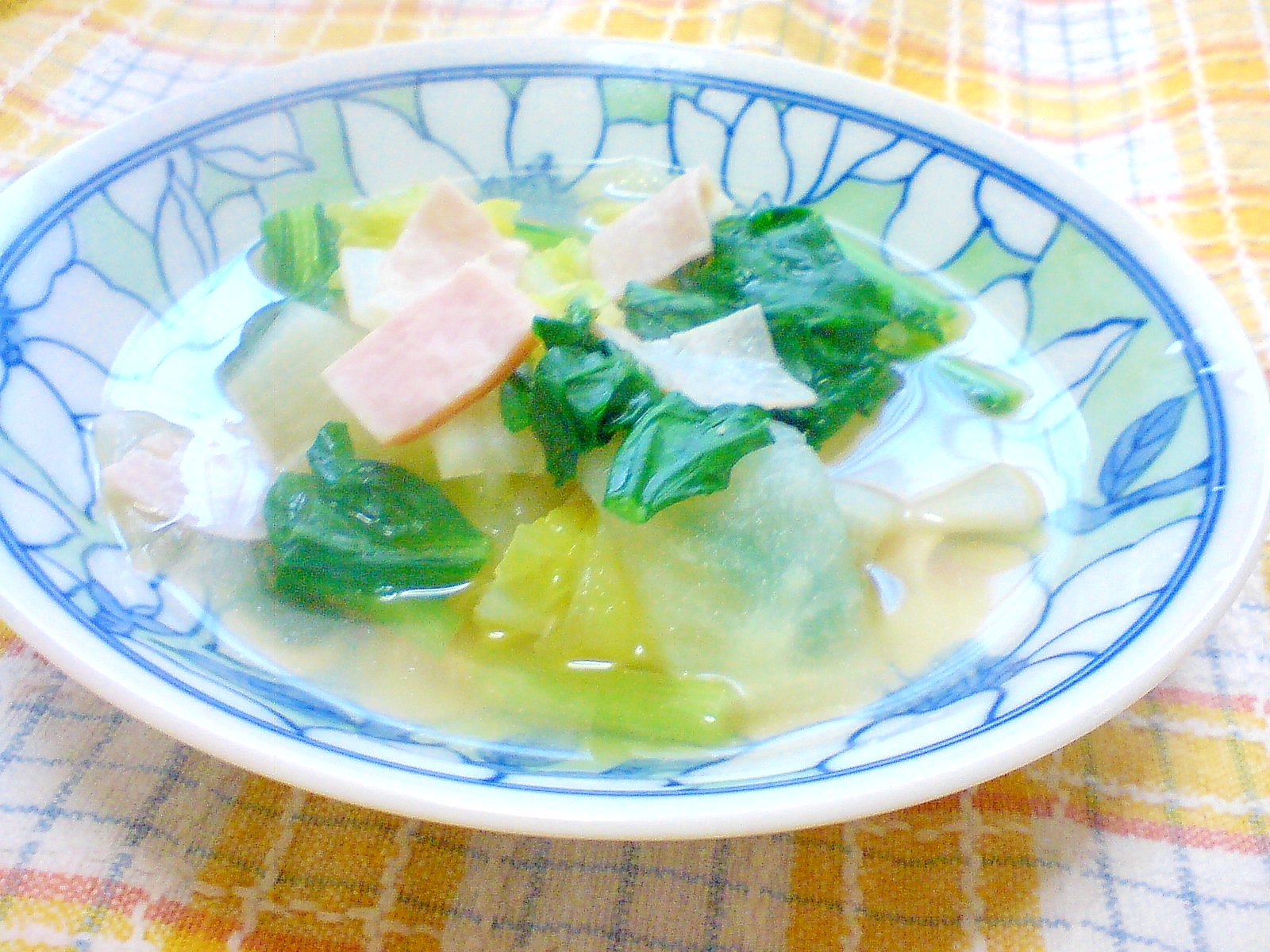 かぶと小松菜のスープ