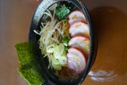 長ねぎ・生姜タップリで美味！チャーシュー麺