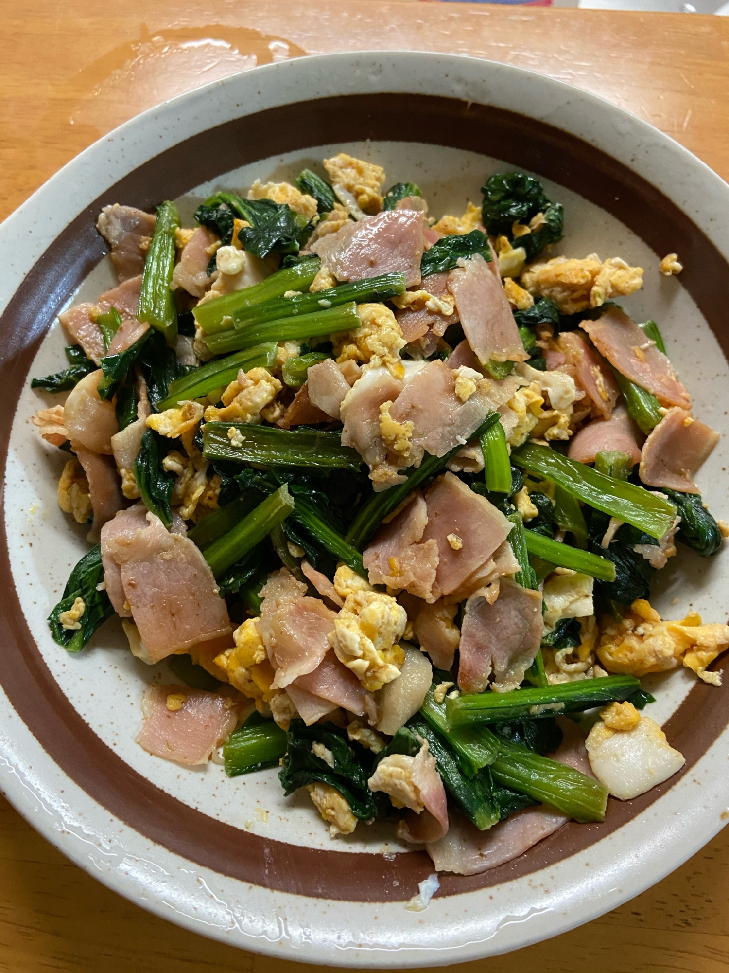 小松菜とベーコンの卵炒め レシピ 作り方 By くち 楽天レシピ 小松菜とベーコンの卵炒め レシピ 作り方 By くち 楽天レシピ