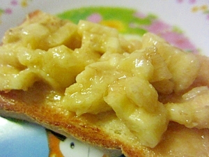 ピーナッツクリーム&バナナのトースト